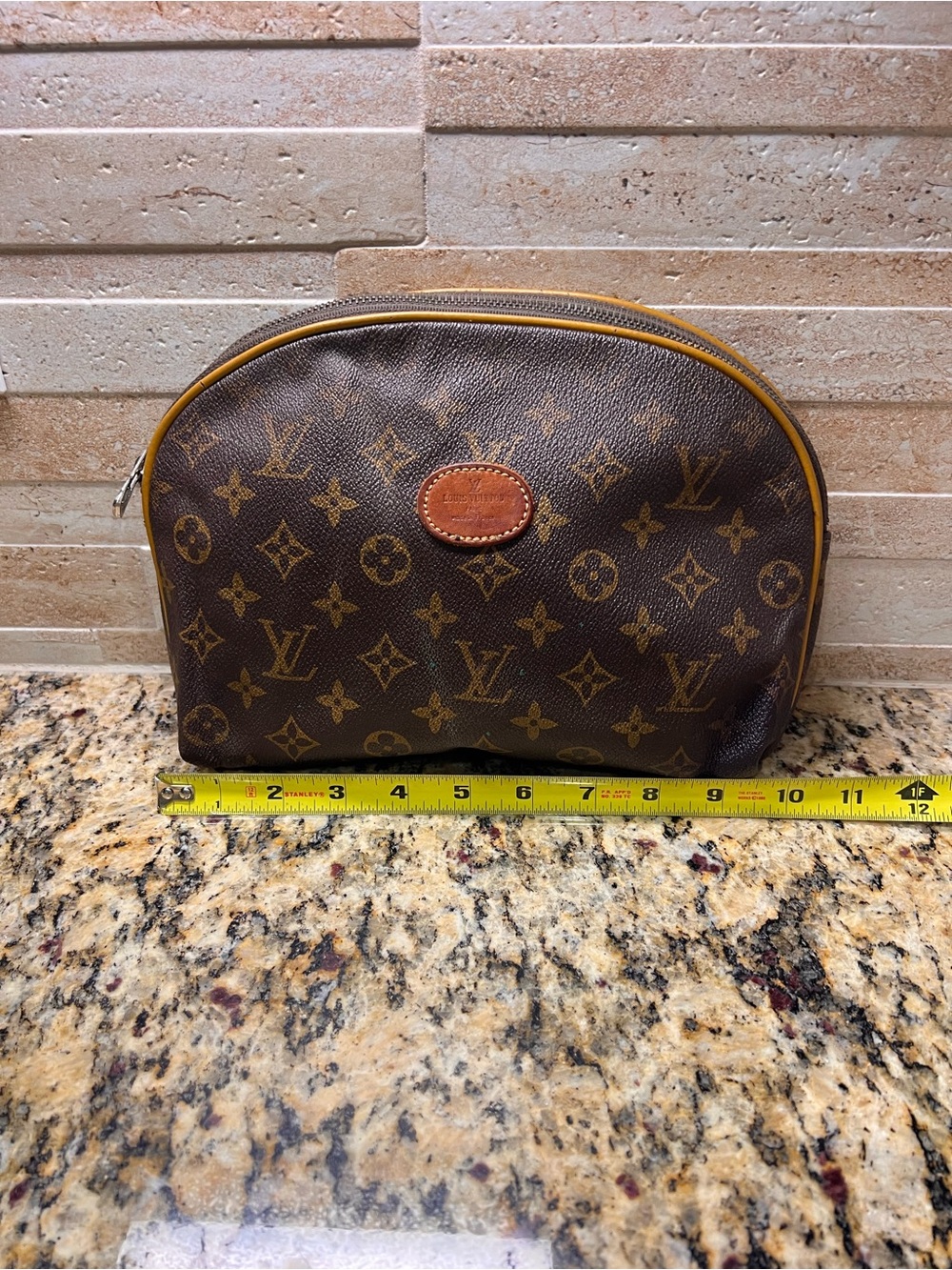 Vintage Louis Vuitton Monogram Cosmetic Pouch PM Makeup Bag France Quiet Luxury - Picture 7 of 16